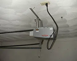 State Garage Doors Pasadena, CA 626-407-2065 - gar-opener-01